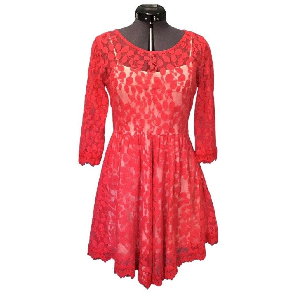$128 FREE PEOPLE Floral Leaf Mesh Lace Dress Red Romantic 4 S Small Party